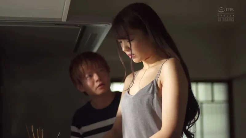 Anh rể chịch cô em cô vợ đang buồn bã vì thất tình