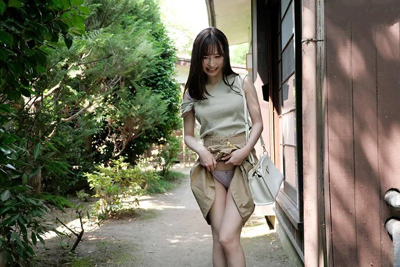 Kỳ nghỉ suối nước nóng bên em gái dâm vl