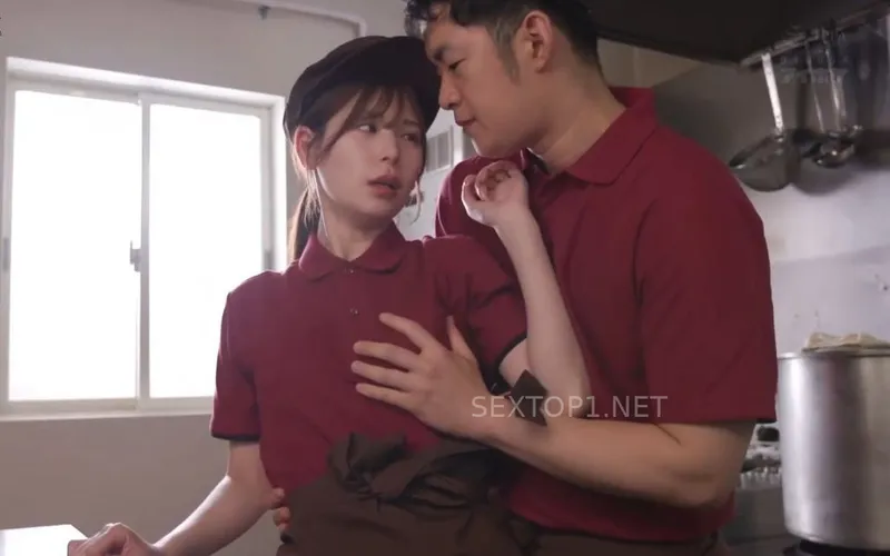 đi làm thêm ở quán rượu phụ anh xã thu nhập, người vợ phải lòng cậu học sinh trẻ